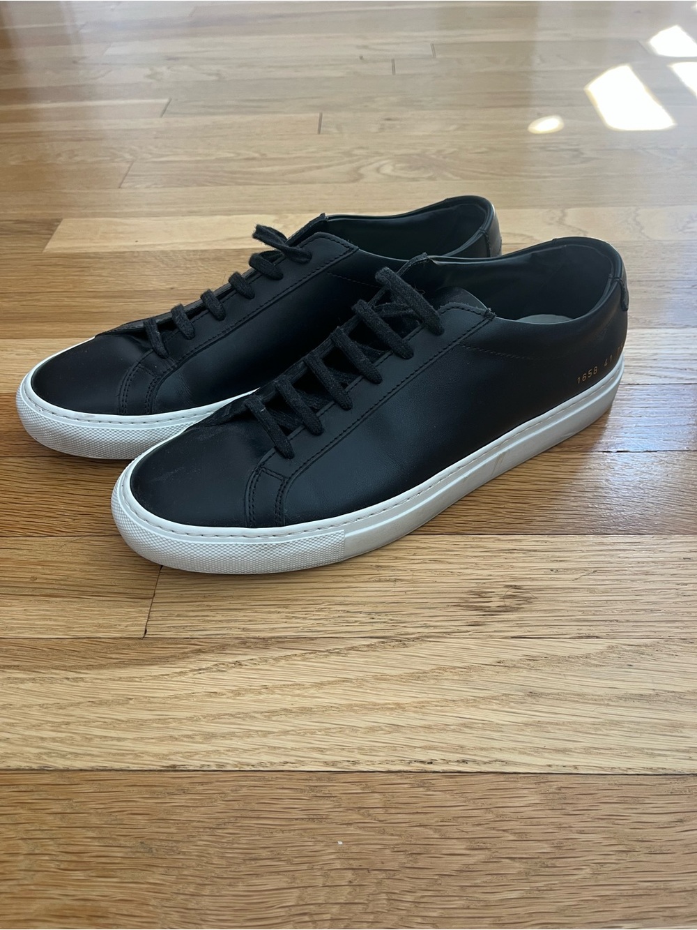 Common Projects black kicks size 41
